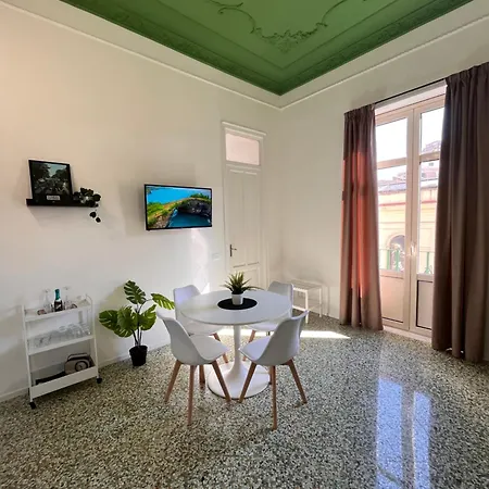 Valguarnera Suites & Apartments Palermo Esterno foto