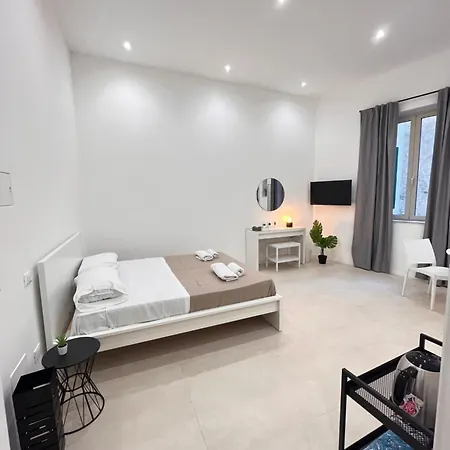 Valguarnera Suites & Apartments Palermo Esterno foto