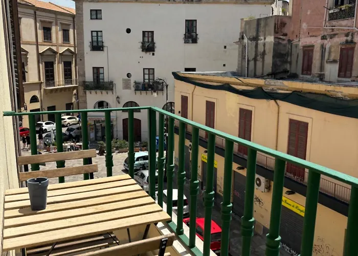 Valguarnera Suites & Apartments